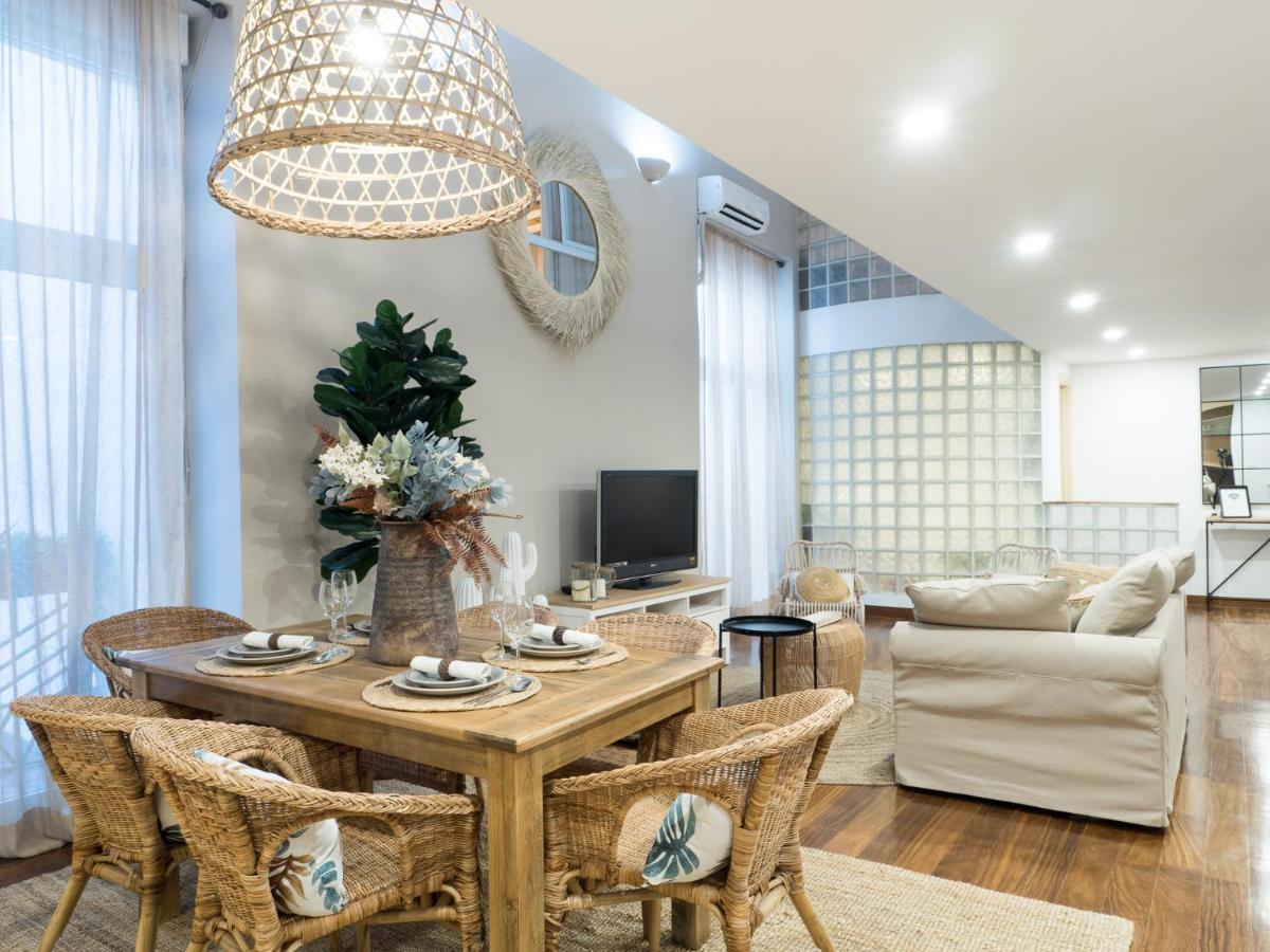 Apartamento Almar Duplex Malasaña Madrid